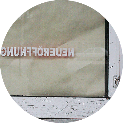 Der Rasterpunkt zum Thema "Neuer�ffnung"